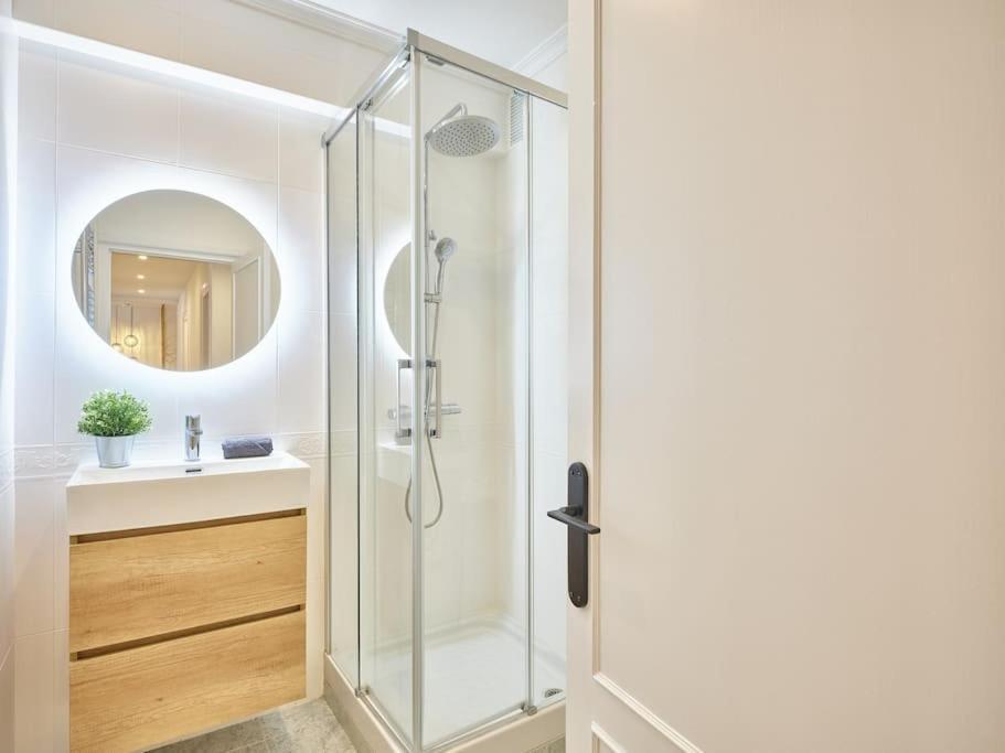 מדריד New.Apto-Ponzano. Luxe & Spacious 4Rooms 3Bathroom מראה חיצוני תמונה